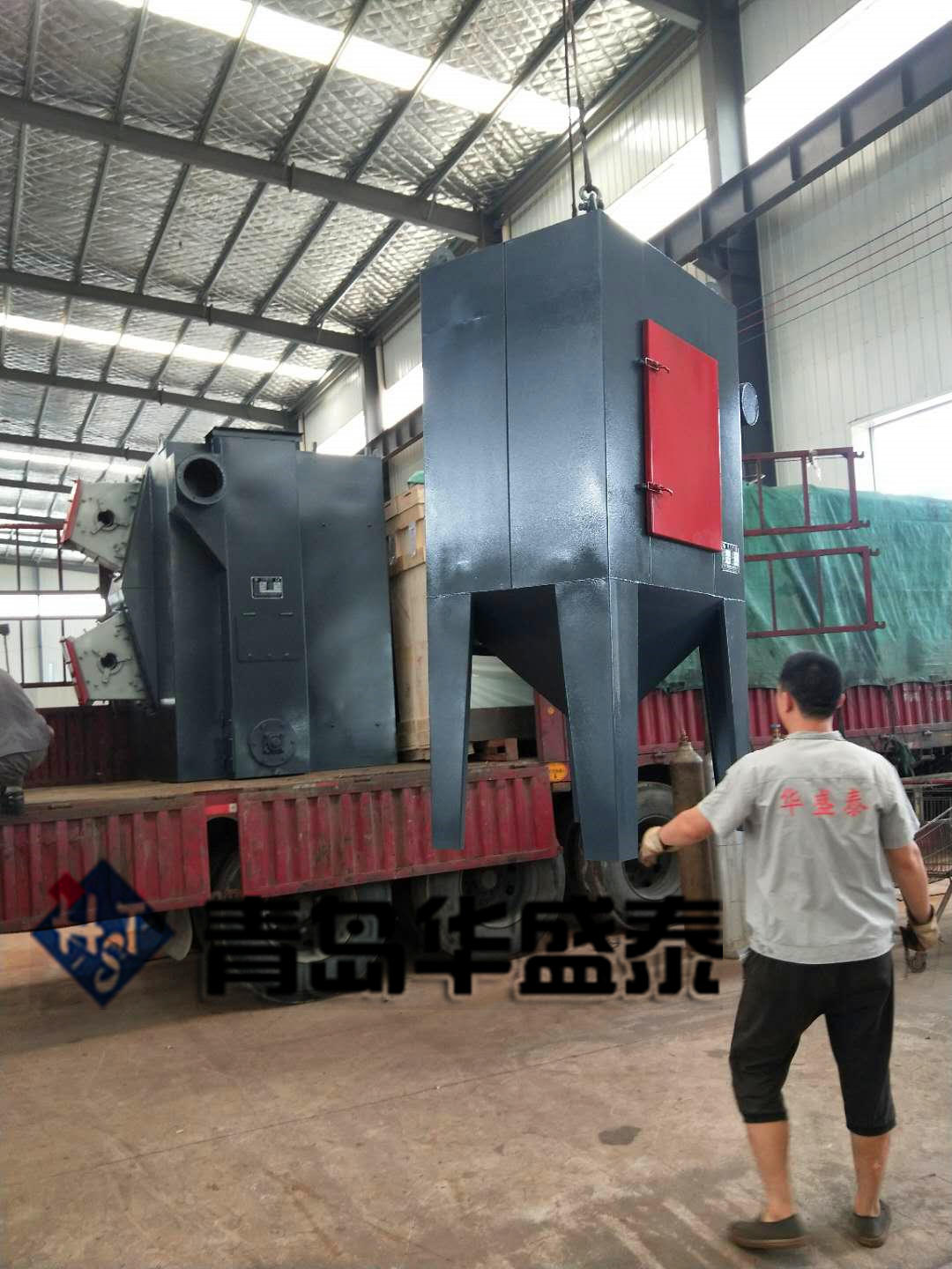 發(fā)往福州福清市376吊鉤式拋丸機(jī)發(fā)貨現(xiàn)場(chǎng)圖