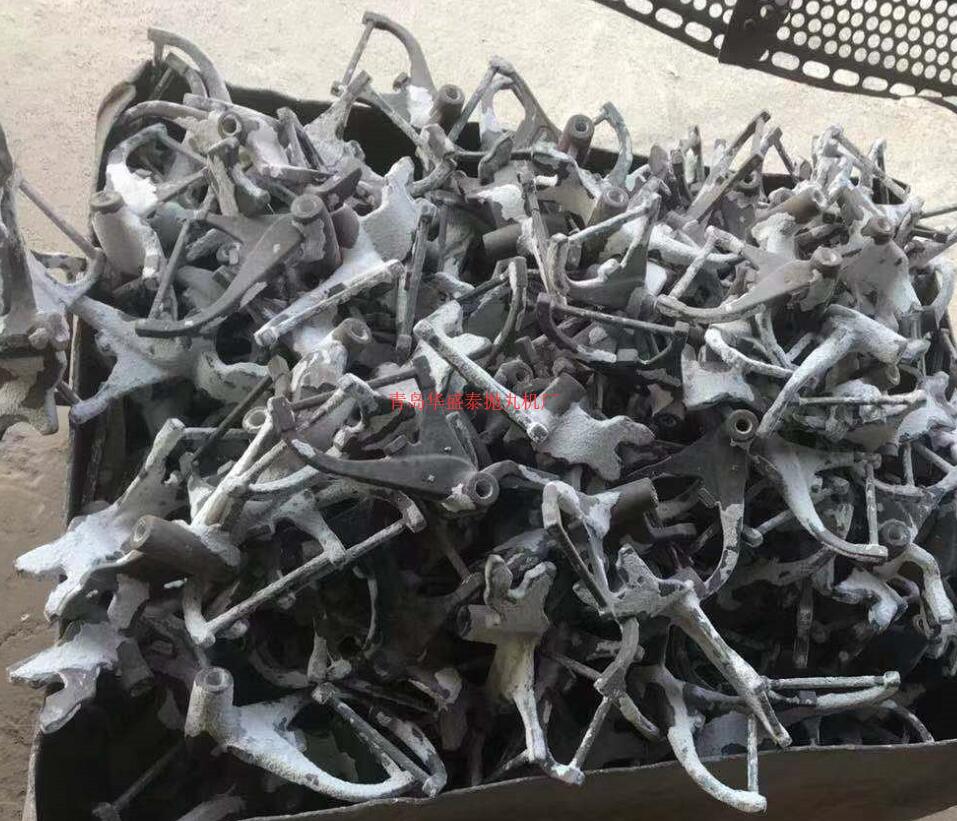 發(fā)貨聊城臨清自動上料3210拋丸除銹機(jī)調(diào)試完畢